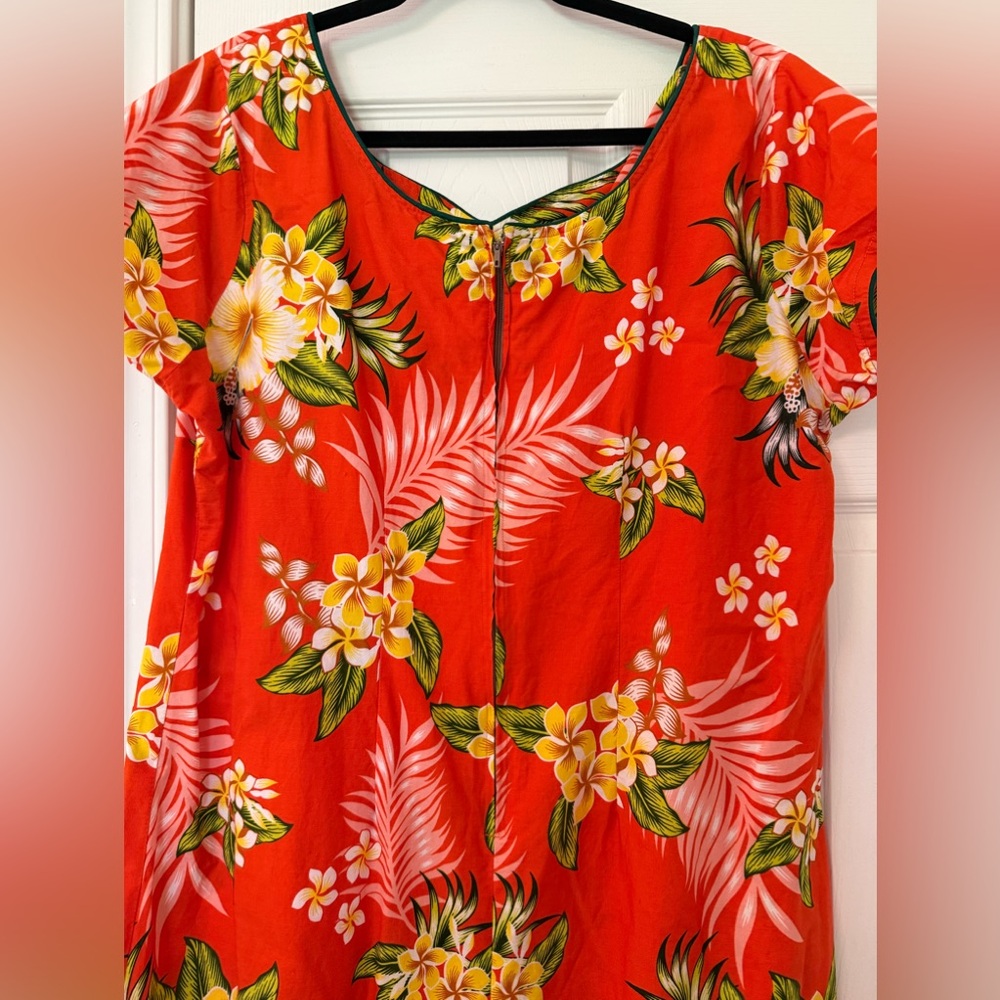 Vibrant Floral Orange Hawaiian MuuMuu Maxi Dress Size Large - Picture 4 of 11